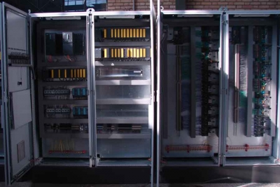 Azer Oil Field Wellhead Control Panel